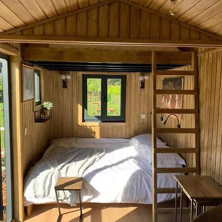 Joly Tiny House Hotel Overijse Exterior photo