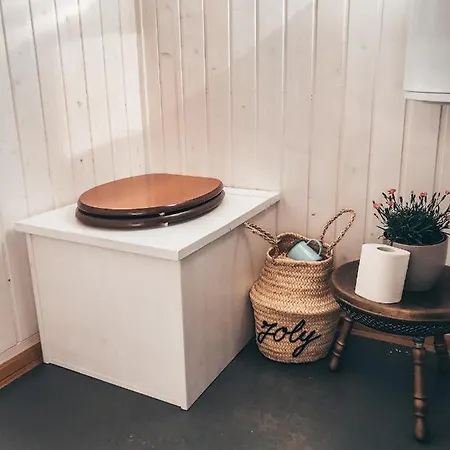 Joly Tiny House Hotel Overijse Exterior photo