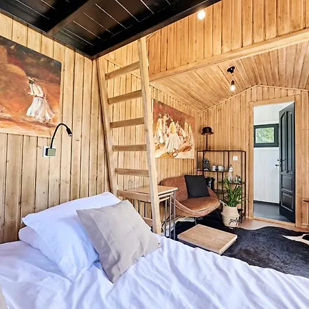 Joly Tiny House Hotel Overijse Exterior photo